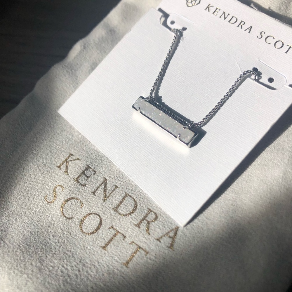 NWT Kendra Scott Leanor drusy necklace